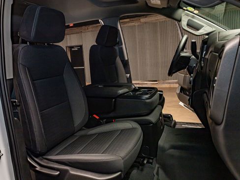 Used 2025 Chevrolet Silverado 1500 Custom Trail Boss w/ LPO, Dark Essentials Package image 29