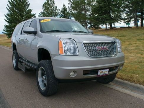 Used 2009 GMC Yukon XL SLT image 8