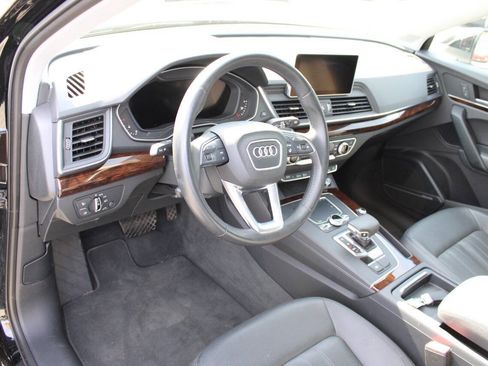 Used 2018 Audi Q5 2.0T Premium Plus AWD/4WD image 13