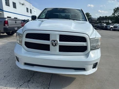 Used 2015 RAM 1500 Express AWD/4WD image 3