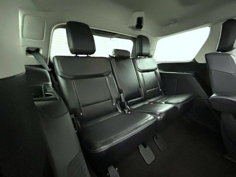 Used 2025 Ford Expedition Platinum AWD/4WD image 20