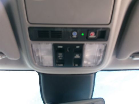 Used 2023 Honda Odyssey Touring image 48