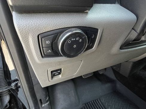 Used 2018 Ford F150 XLT AWD/4WD image 18