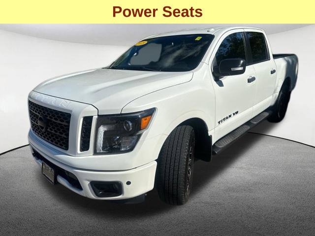 Used 2018 Nissan Titan SV w/ SV Convenience Package AWD/4WD image 9