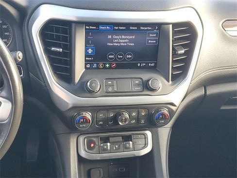 Certified 2020 GMC Acadia SLE image 14