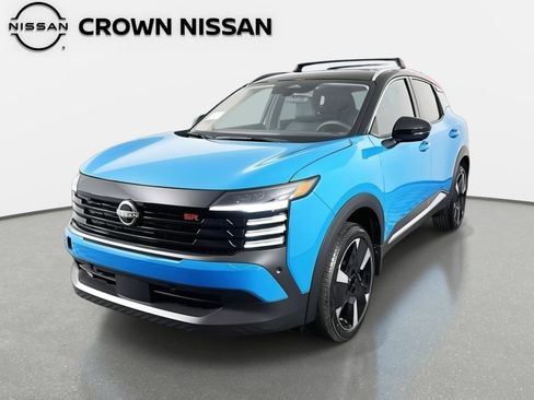 Used 2026 Nissan Kicks SR w/ SR Premium Package FWD image 1