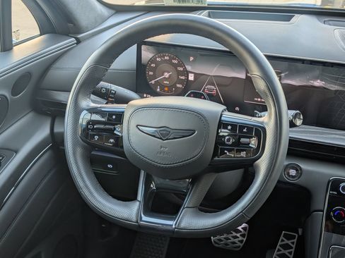 Used 2026 Genesis GV80 3.5T Prestige AWD/4WD image 15