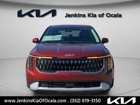 New 2026 Kia Carnival LXS image 8