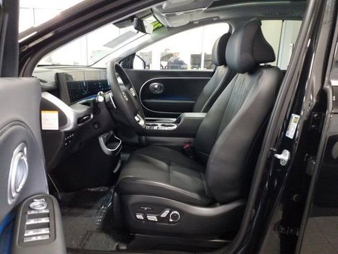 Certified 2026 Hyundai Ioniq 9 Calligraphy image 13