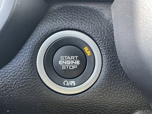 Certified 2025 RAM 2500 Laramie image 22