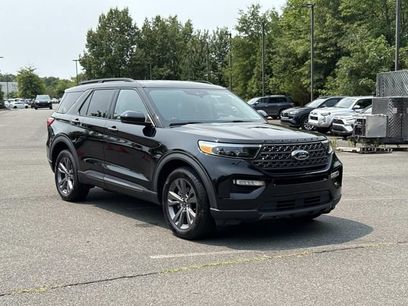 Used 2022 Ford Explorer XLT w/ Equipment Group 202A