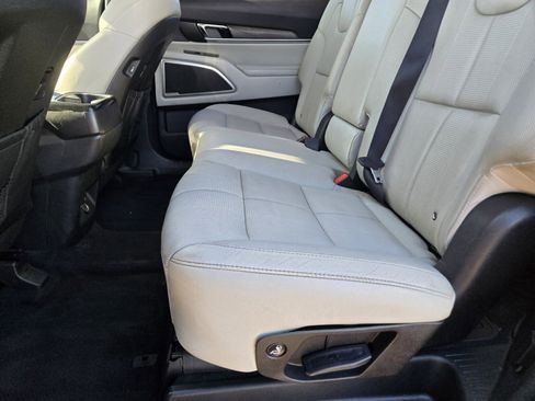 Used 2020 Kia Telluride EX w/ Towing Package image 12