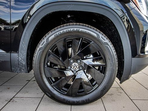 New 2026 Volkswagen Atlas SE image 21