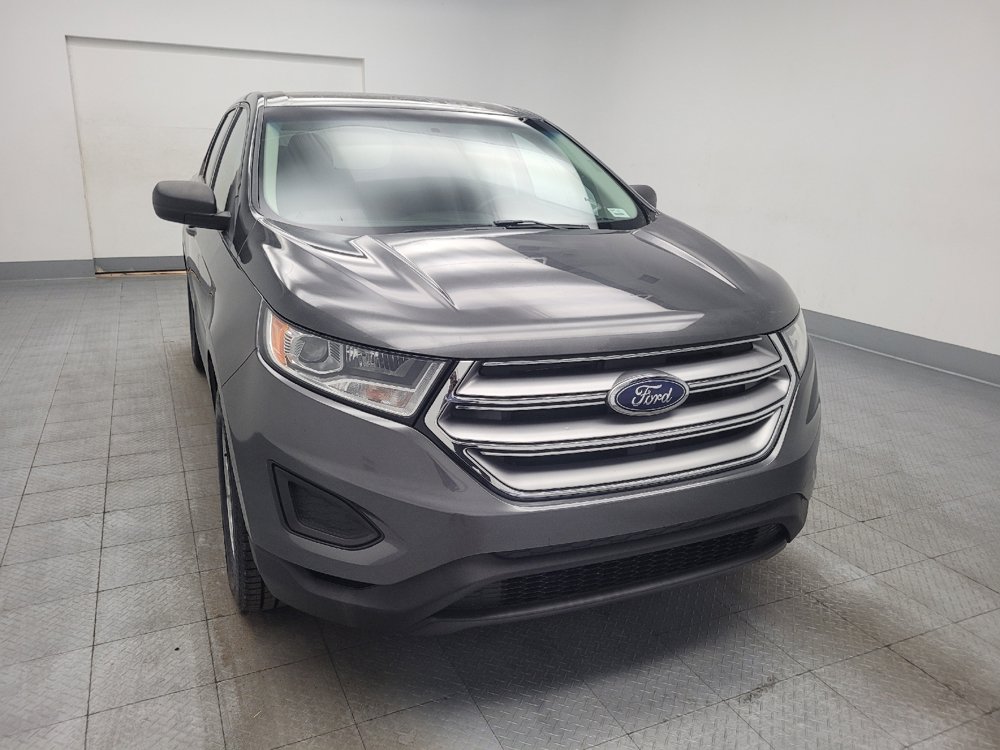 Used 2018 Ford Edge SE FWD image 14