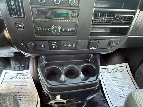 Used 2022 Chevrolet Express 3500 w/ Power Convenience Package RWD image 37
