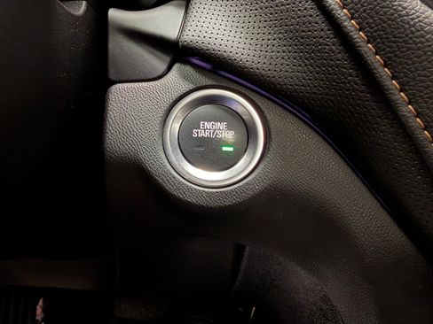 Used 2020 Chevrolet Equinox Premier AWD/4WD image 20