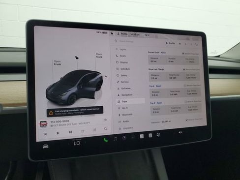 Used 2023 Tesla Model Y Long Range AWD/4WD image 24