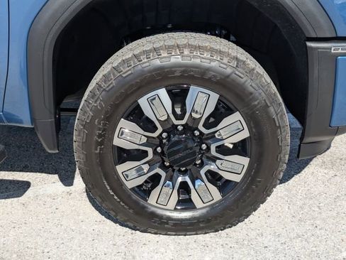 New 2026 GMC Sierra 2500 Denali w/ Denali Reserve Package image 10