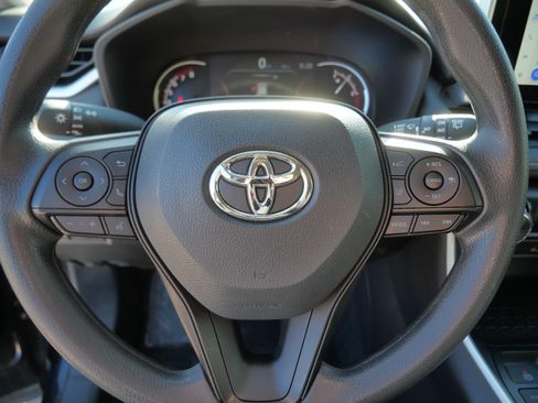 Certified 2025 Toyota RAV4 XLE AWD/4WD image 26