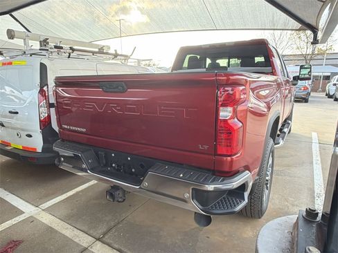 Used 2021 Chevrolet Silverado 2500 LT w/ Texas Edition image 3
