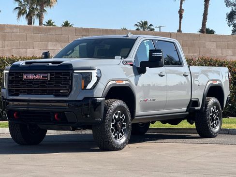 Certified 2025 GMC Sierra 2500 AT4X image 8