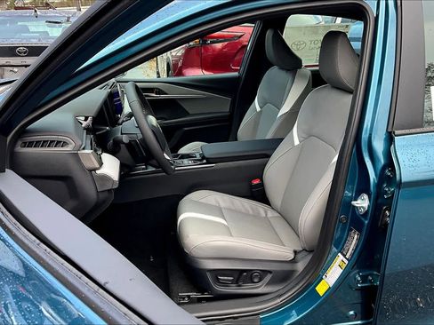 New 2026 Toyota Camry SE image 9