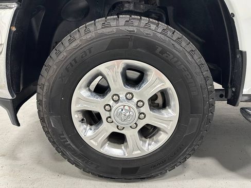 Used 2023 RAM 2500 Big Horn w/ Level 1 Equipment Group AWD/4WD image 58