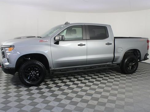 Used 2024 Chevrolet Silverado 1500 Custom Trail Boss image 2