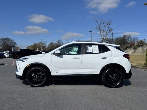 Used 2026 Buick Encore GX Sport Touring w/ Comfort Package image 7