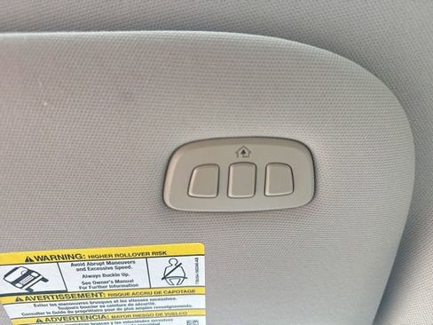 Used 2018 Ford Expedition Limited w/ Equipment Group 301A AWD/4WD image 31