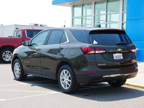 Used 2023 Chevrolet Equinox LT AWD/4WD image 5