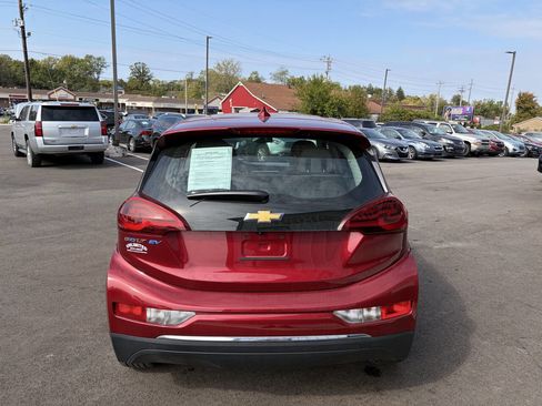 Used 2020 Chevrolet Bolt LT image 9