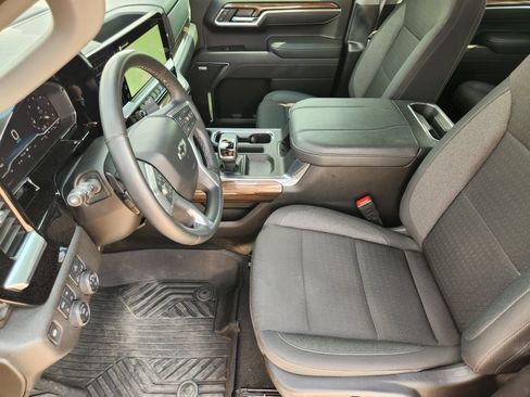 Used 2025 Chevrolet Silverado 1500 RST w/ Texas Edition Plus AWD/4WD image 14
