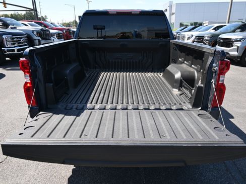 Used 2021 Chevrolet Silverado 1500 LT AWD/4WD image 32