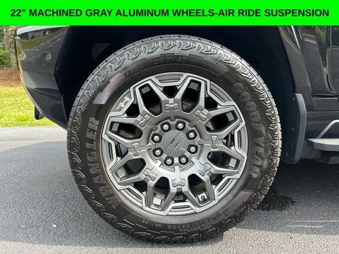 Used 2024 GMC Hummer EV 3X AWD/4WD image 2