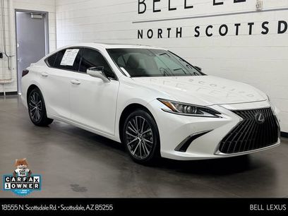 Used 2025 Lexus ES 300h w/ Premium Package