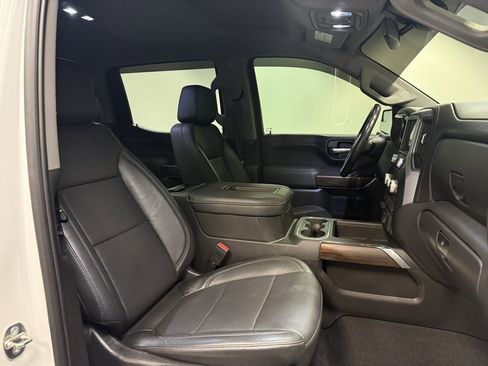 Used 2019 GMC Sierra 1500 SLT w/ SLT Premium Package image 14