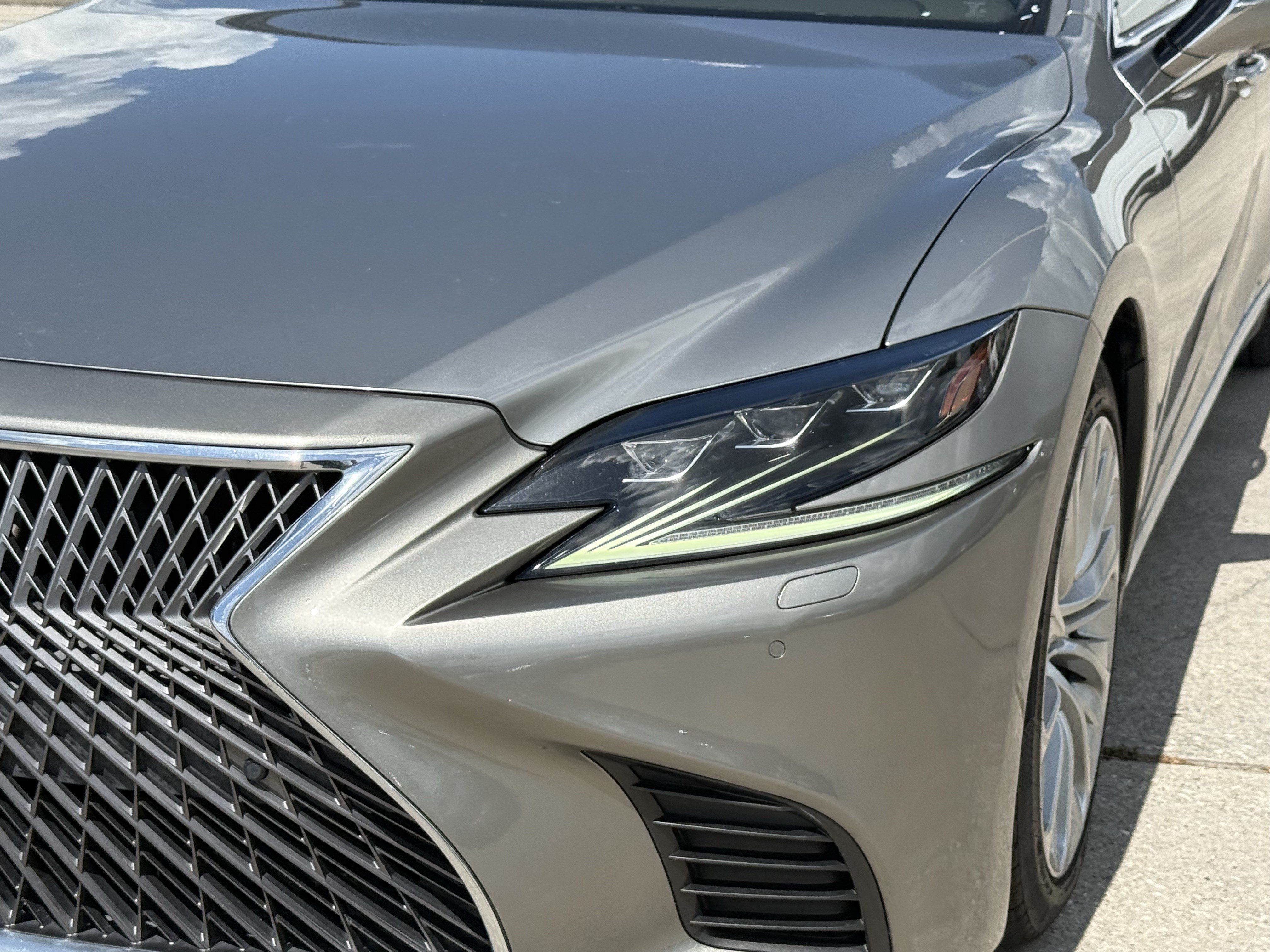 Used 2020 Lexus LS 500 w/ Interior Upgrade Package RWD image 11