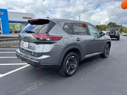 Used 2024 Nissan Rogue SV