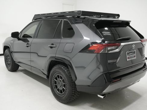 Used 2020 Toyota RAV4 XSE image 6