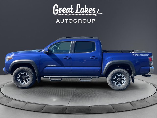 Used 2023 Toyota Tacoma TRD Off-Road AWD/4WD image 2
