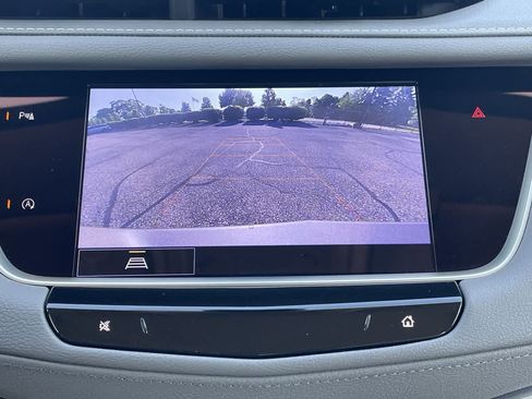 Used 2023 Cadillac XT5 Premium Luxury AWD/4WD image 28