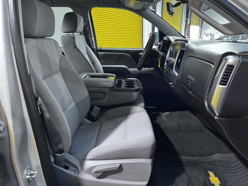 Used 2017 Chevrolet Silverado 1500 LT w/ All Star Edition image 17