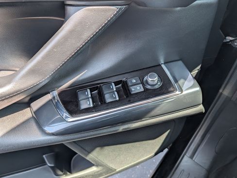 Used 2019 MAZDA CX-9 Touring AWD/4WD image 19