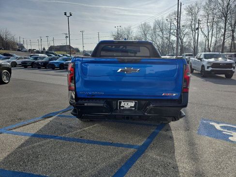 New 2025 Chevrolet Silverado EV RST image 14