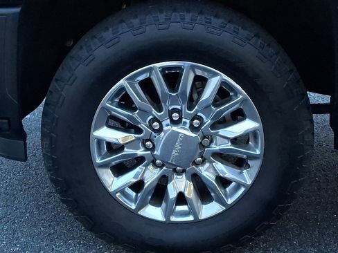 Certified 2024 GMC Sierra 3500 Denali w/ Denali Reserve Package image 28