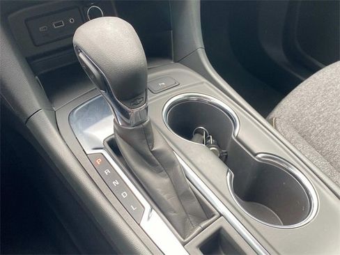 Used 2022 Chevrolet Equinox LT image 27