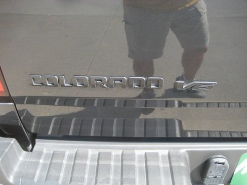 Used 2018 Chevrolet Colorado Z71 image 7