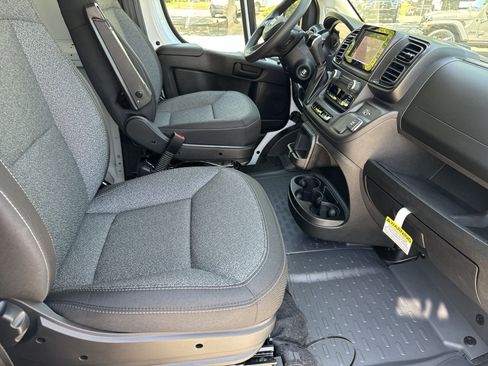 New 2024 RAM ProMaster 1500 w/ Convenience Group image 6