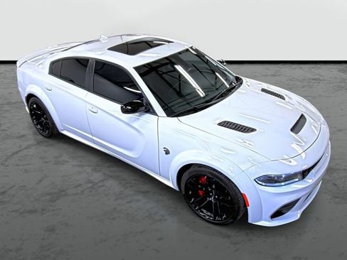 Used 2023 Dodge Charger SRT Hellcat w/ Harman/Kardon Audio Group RWD image 5